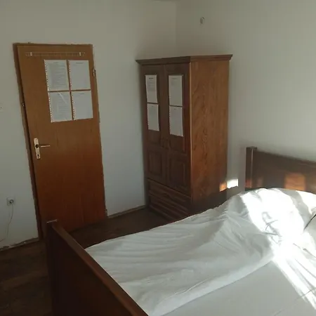 Sobe Nevenka * Vrnjačka Banja